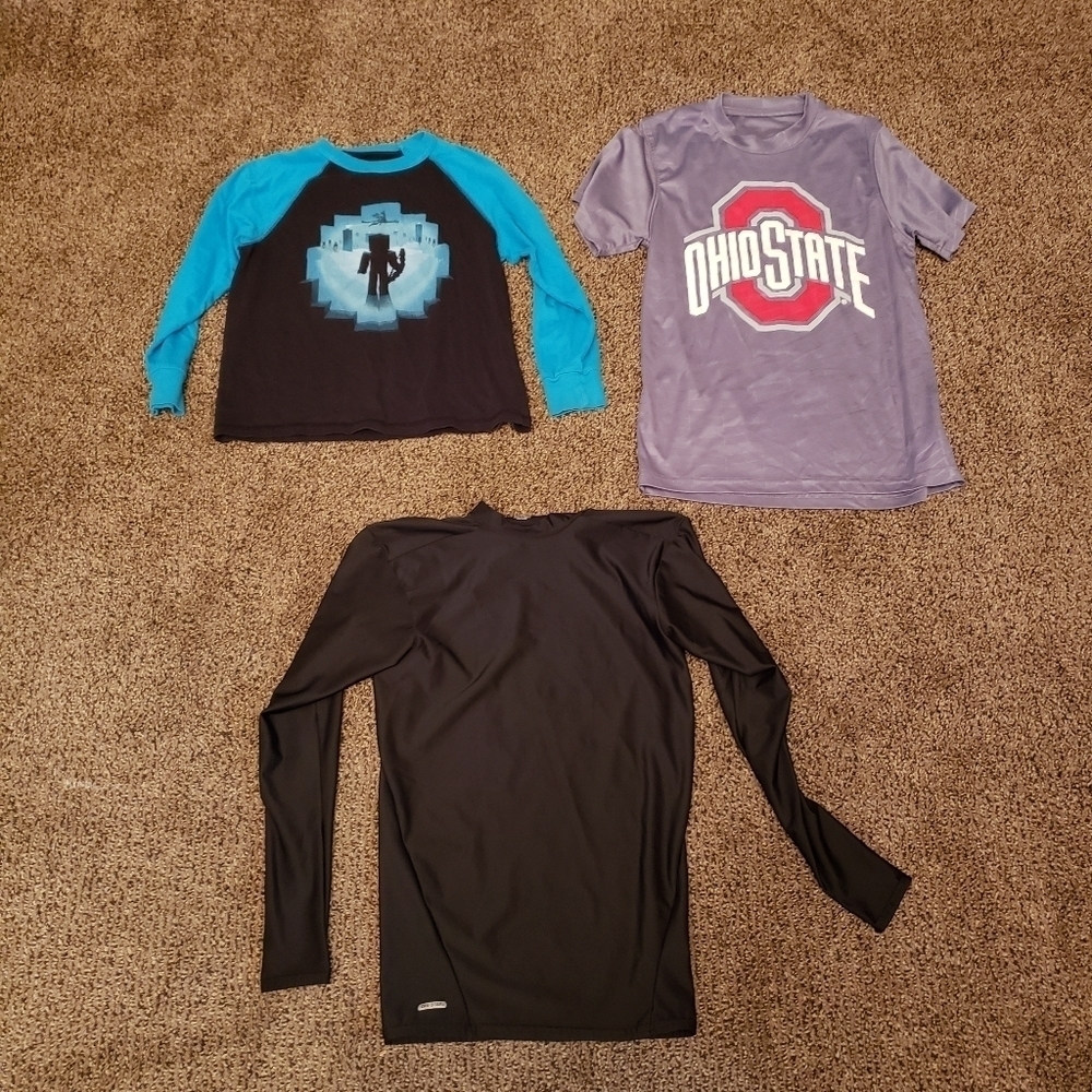 Boys size small tshirt bundle of 3